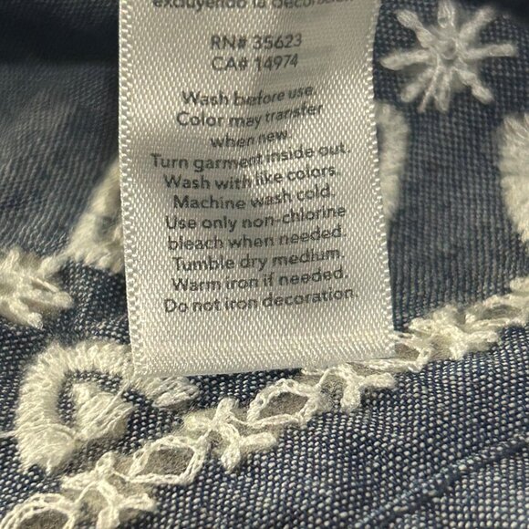 Carter's Dress Toddler Girls 2T Chambray Sleeveless Dress‎ Embroidered Hem - Picture 6 of 8